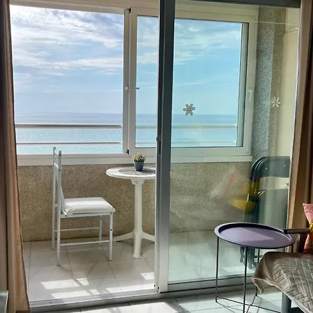 Apartment Sea Veiw With Air Conditioner *